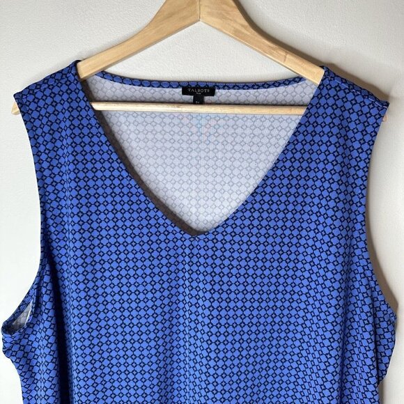 Talbots Womens Blue Diamond Print V Neck Sleeveless Stretch Blouse 3X Plus UPF - Picture 2 of 9